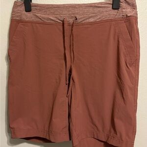 Deluth trading Shorts 8